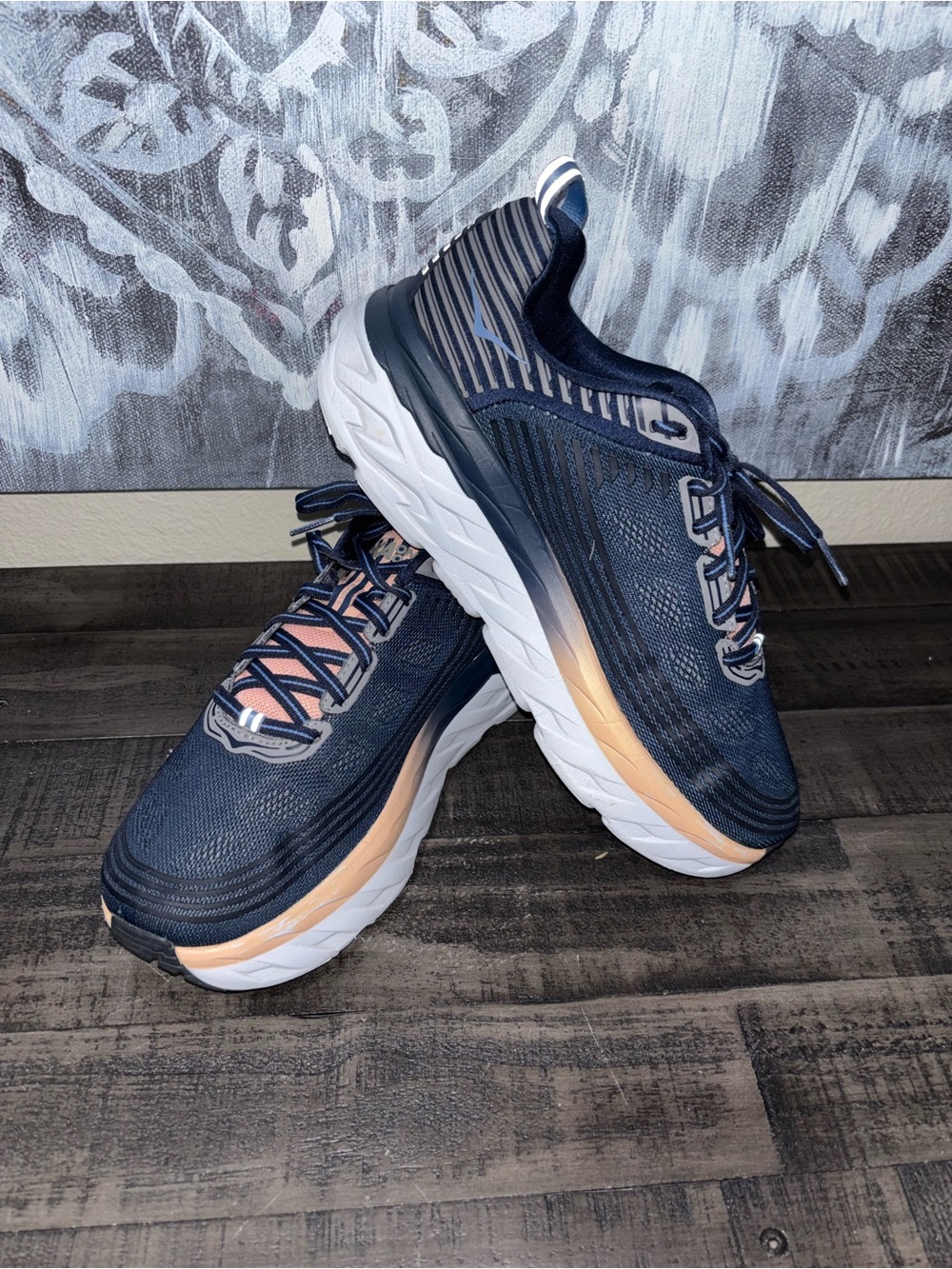 Hoka Women's Bondi 6 SZ 9.5D WIDE - Picture 5 of 10